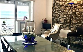 Taormina Center Apartment With Sea View